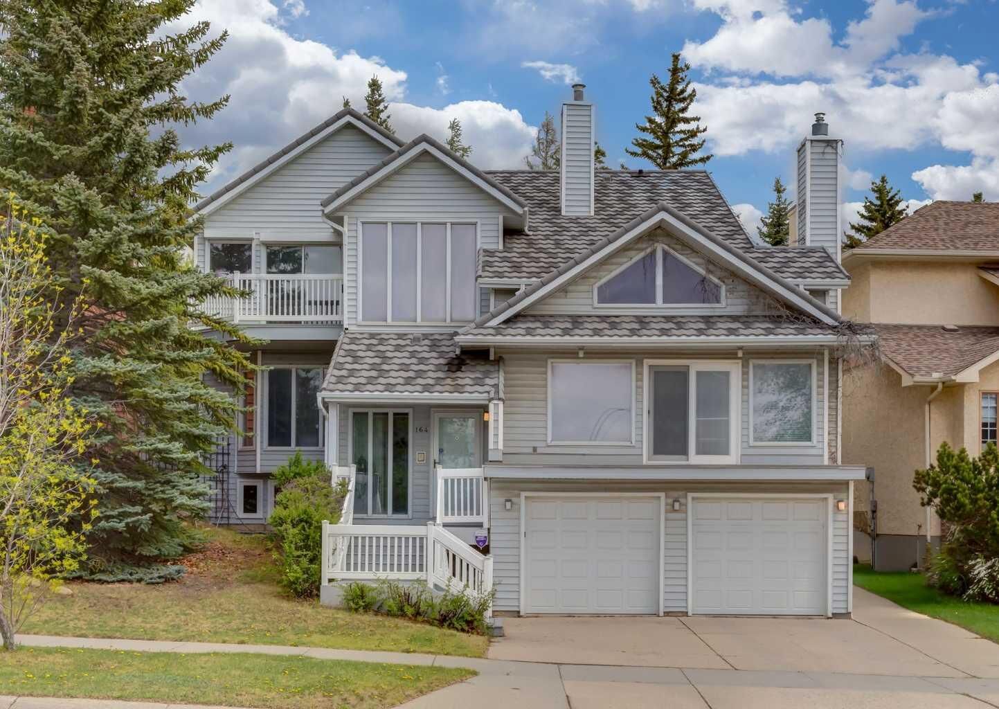 Property Photo: 164 Hawksbrow Drive NW AB T3G 3E2