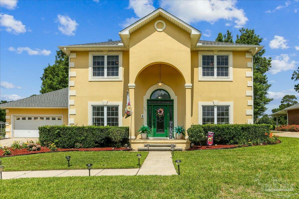 Property Photo: 5101 High Pointe Dr FL 32505