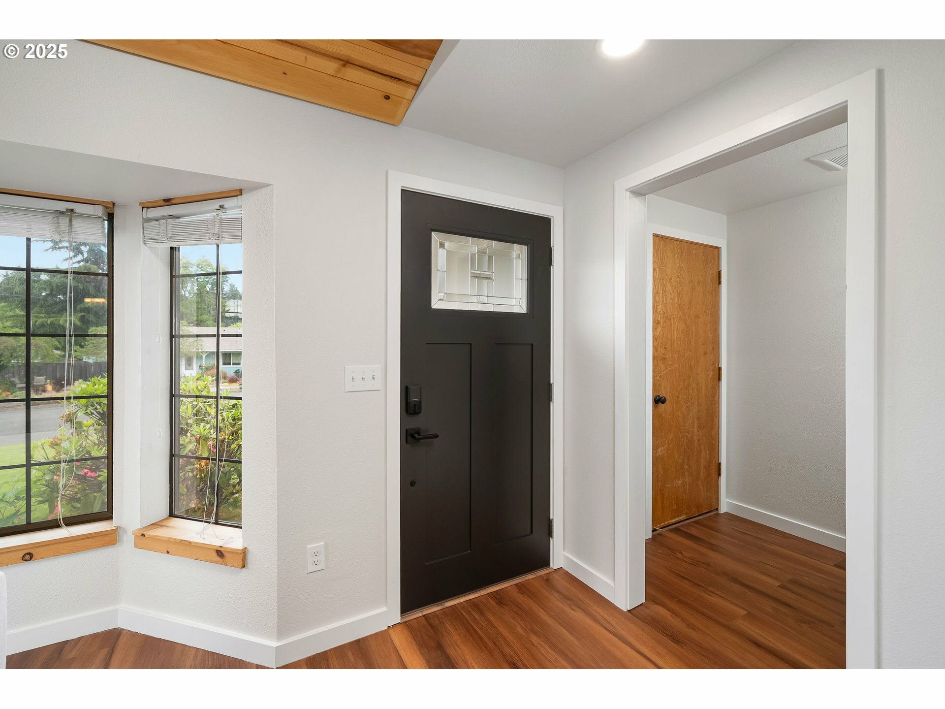 Property Photo: 14613 NE 37th St WA 98682