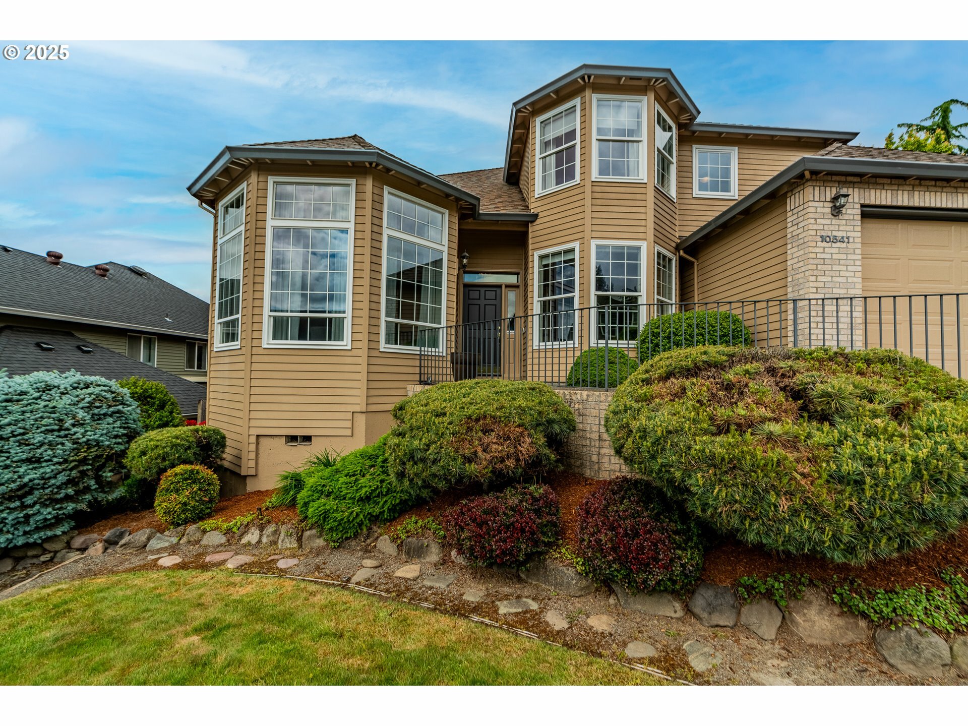 Property Photo: 10541 SW Naeve St OR 97224