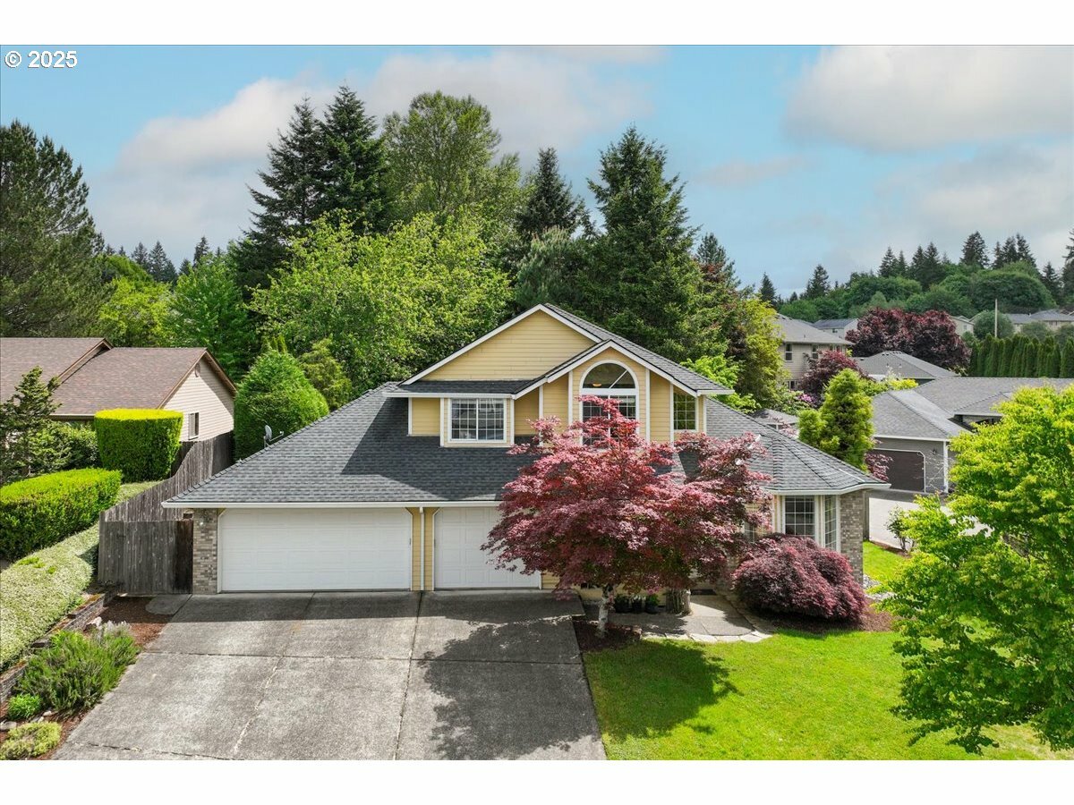 Property Photo: 10417 NE 31st Ave WA 98686