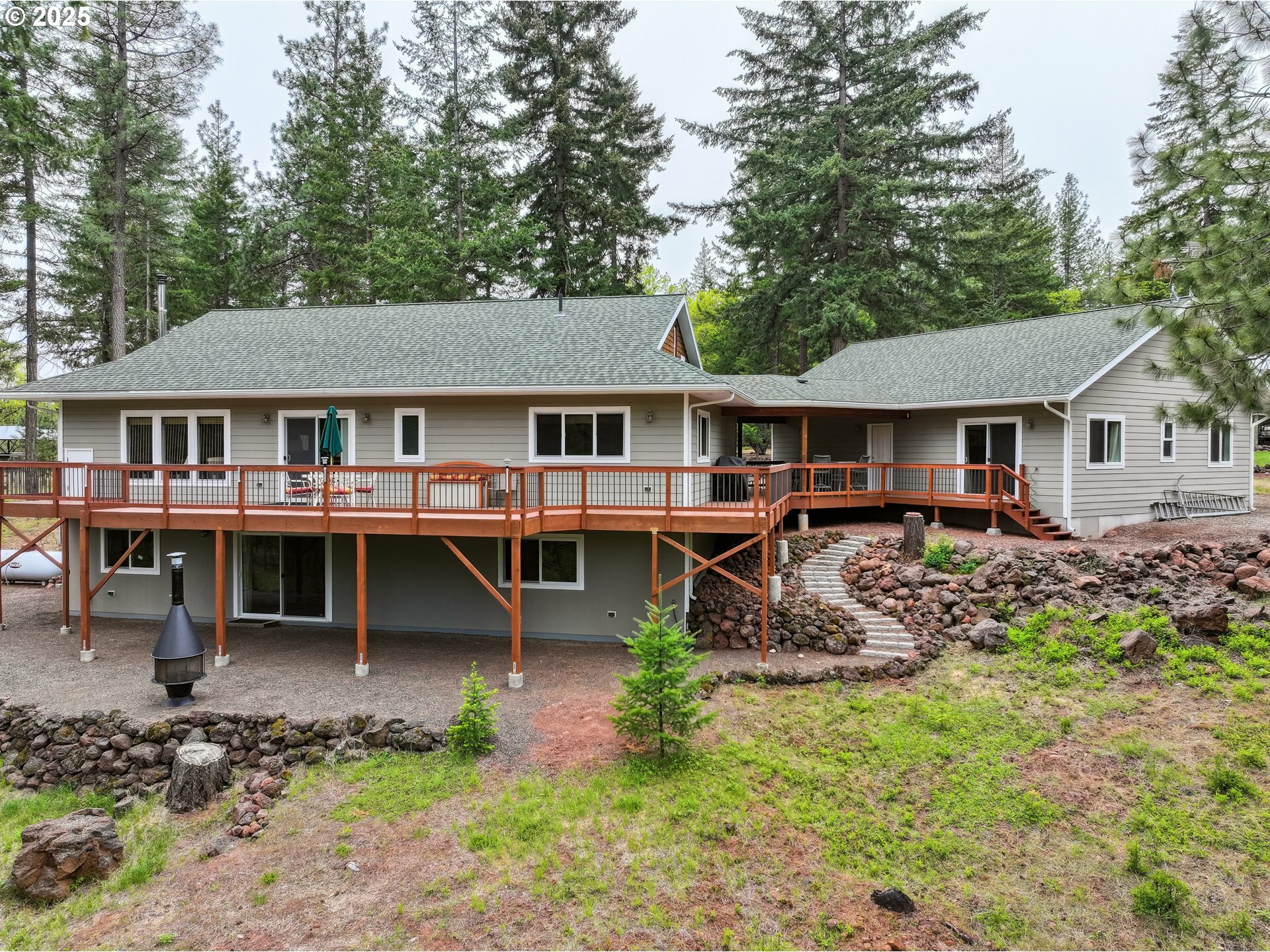 Property Photo: 245 Pothole Rd WA 98620