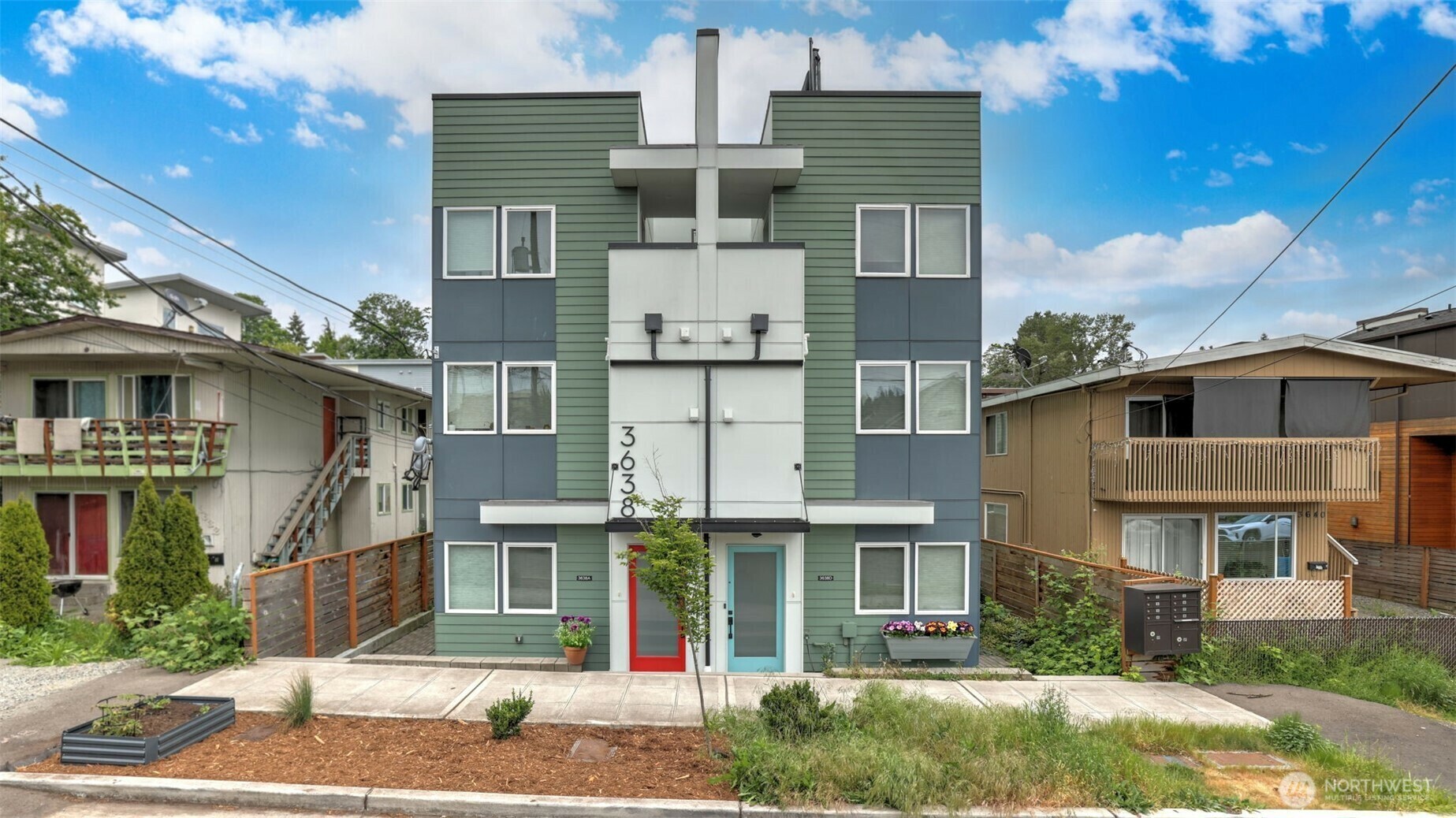 Property Photo: 3638 36th Avenue S B WA 98144