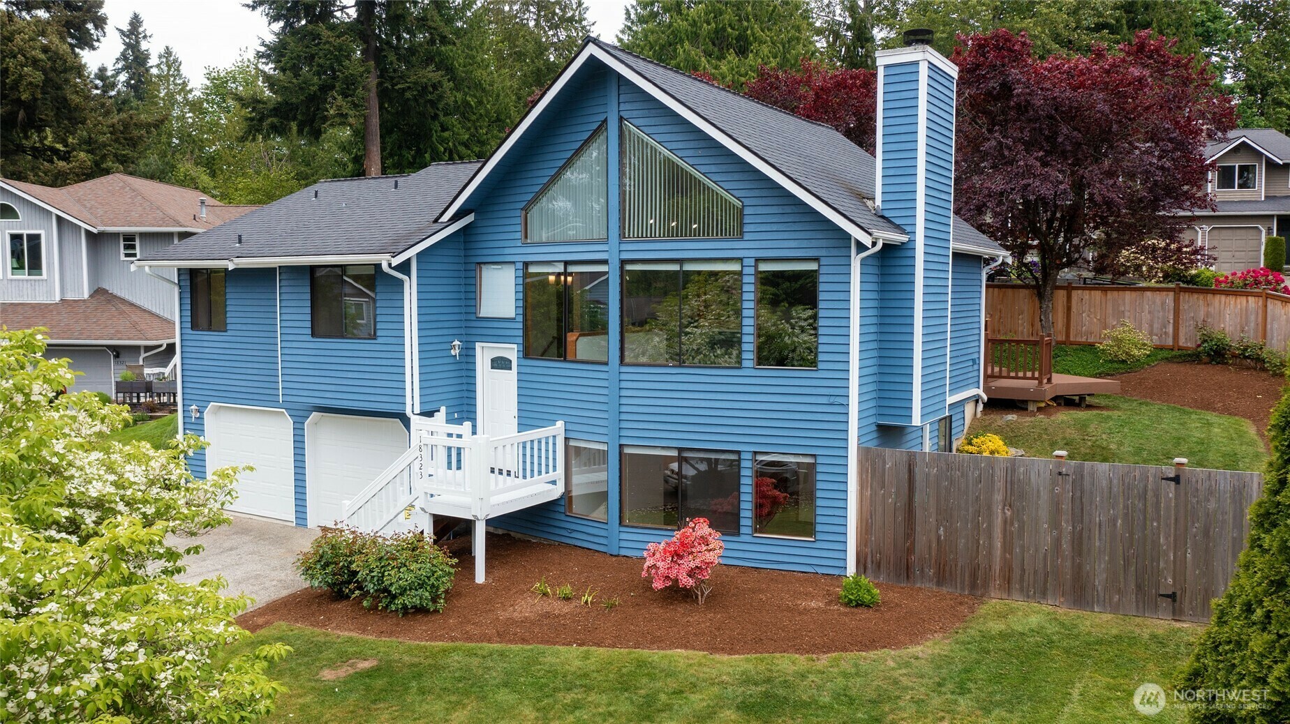 Property Photo: 18323 23rd Drive SE WA 98012