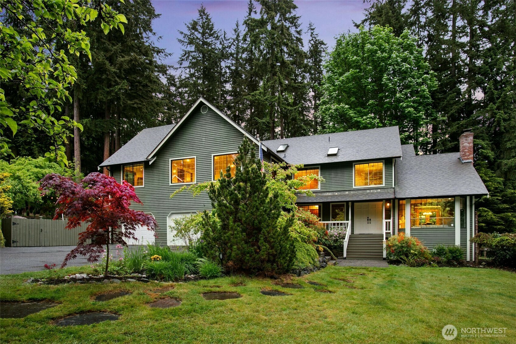 Property Photo: 15841 NE 162nd Street WA 98072