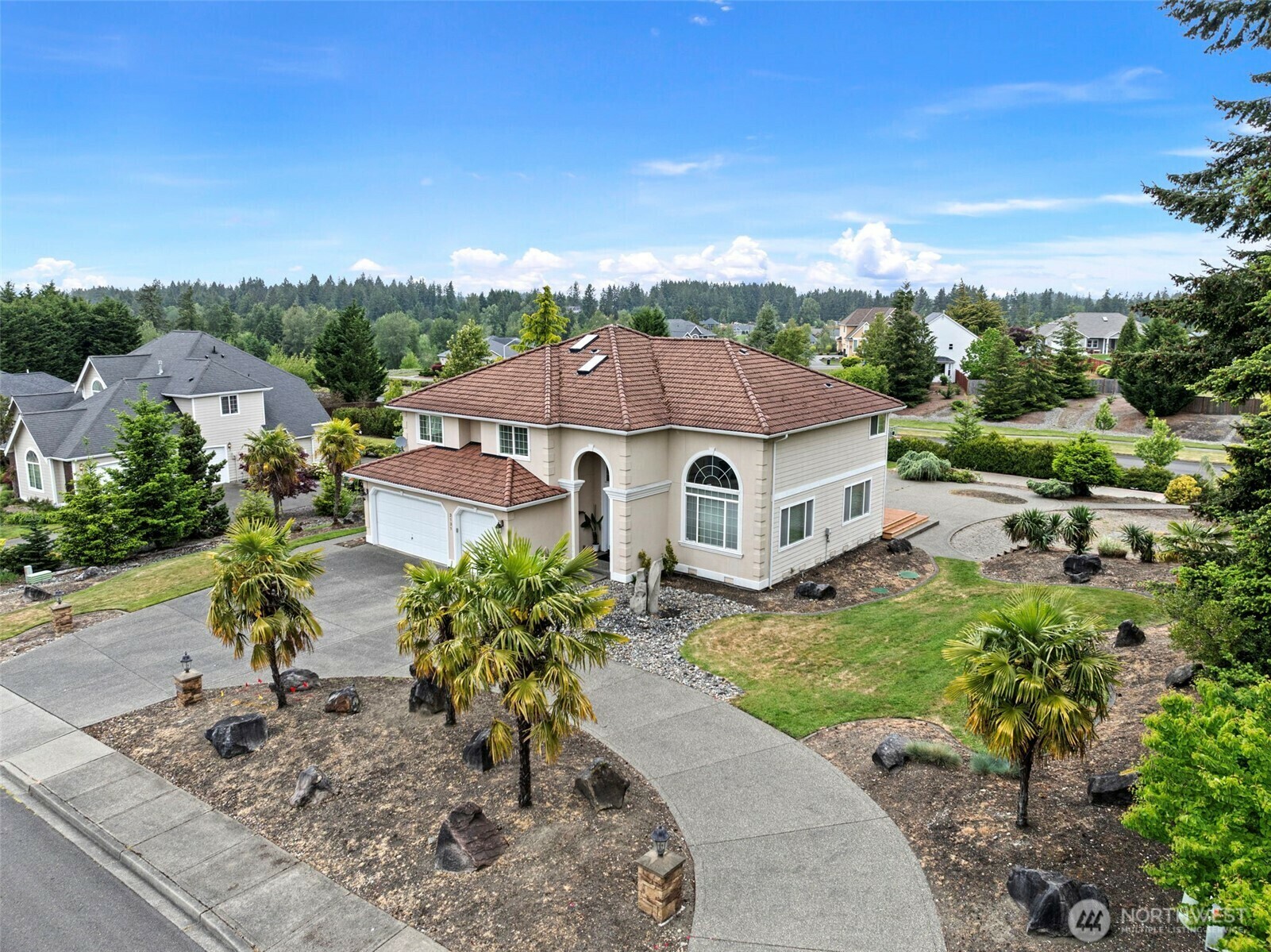 Property Photo: 2131 Huntington Loop SE WA 98513