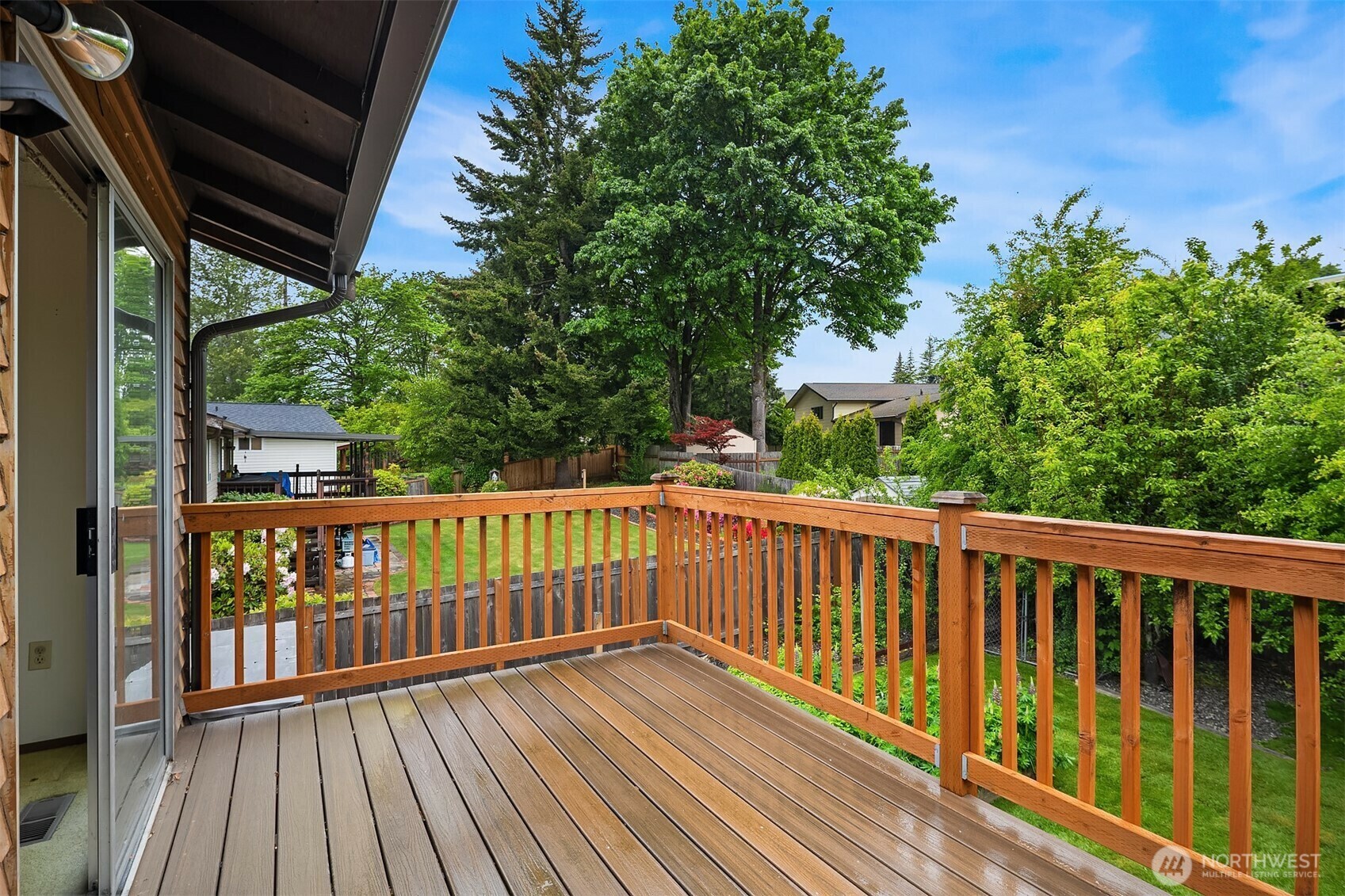 Property Photo:  3214 SE 19th Court  WA 98058 