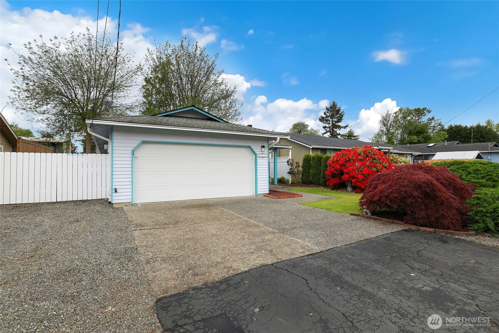 Property Photo: 24245 14th Avenue S WA 98198