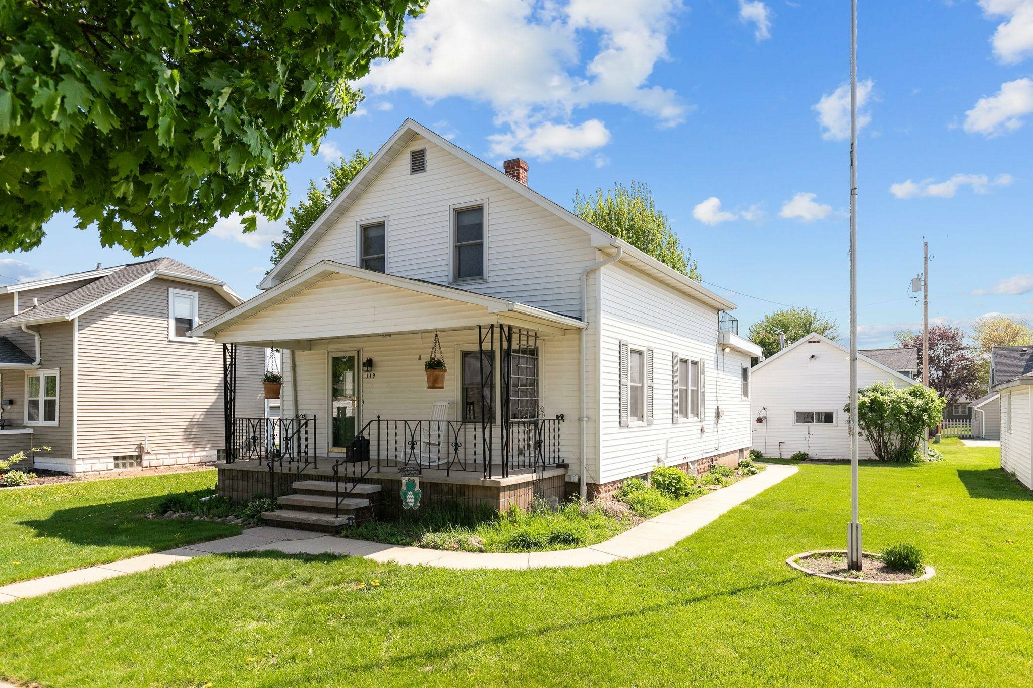 119 S John Street  Kimberly WI 54136 photo