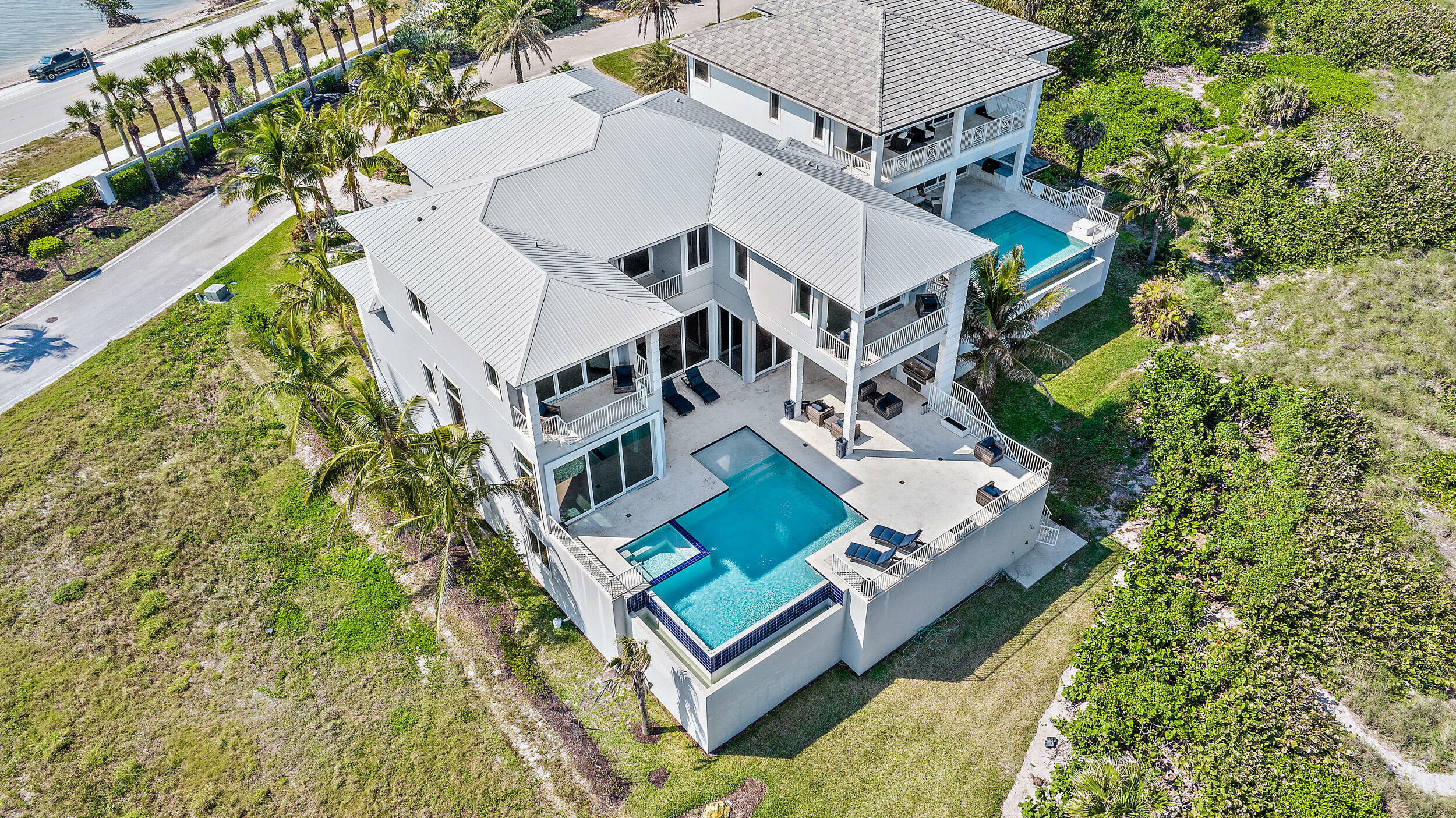 Property Photo: 7916 S Ocean Drive FL 34957