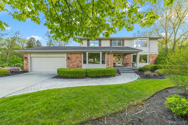 Property Photo:  31255 Stonegate  MI 48331 