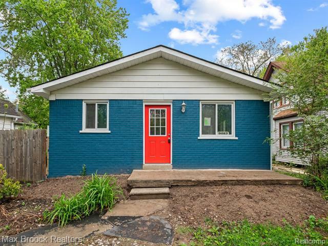 21357 Poinciana Street  Southfield MI 48033 photo