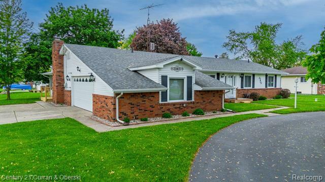 Property Photo: 6934 Colonial Drive MI 49286