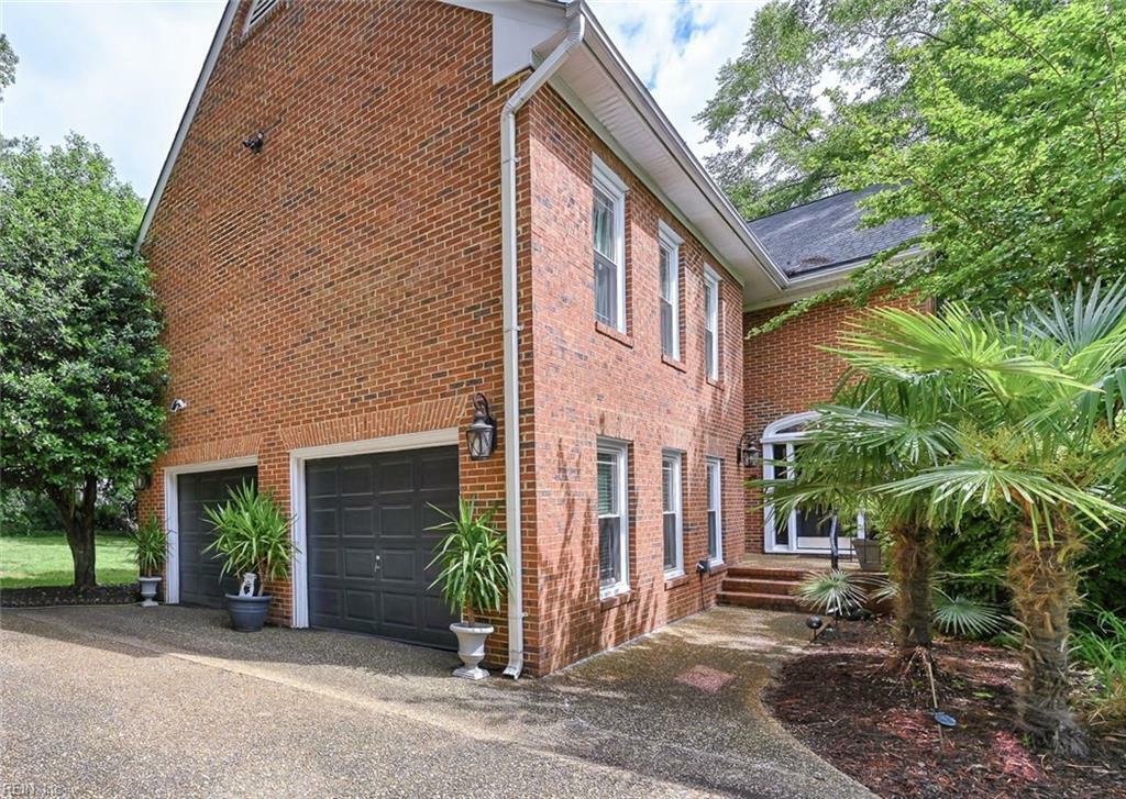 Property Photo: 705 Marlbank Dr VA 23692