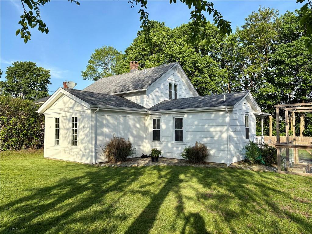Property Photo:  39 Union Street  RI 02818 