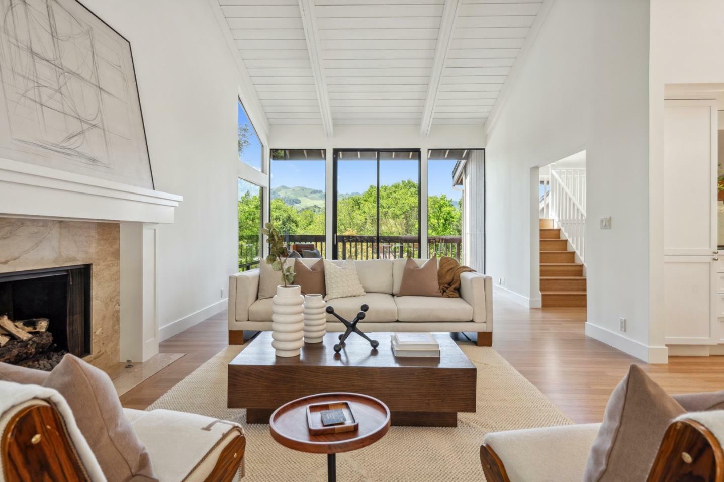 Property Photo: 50 Bear Paw CA 94028