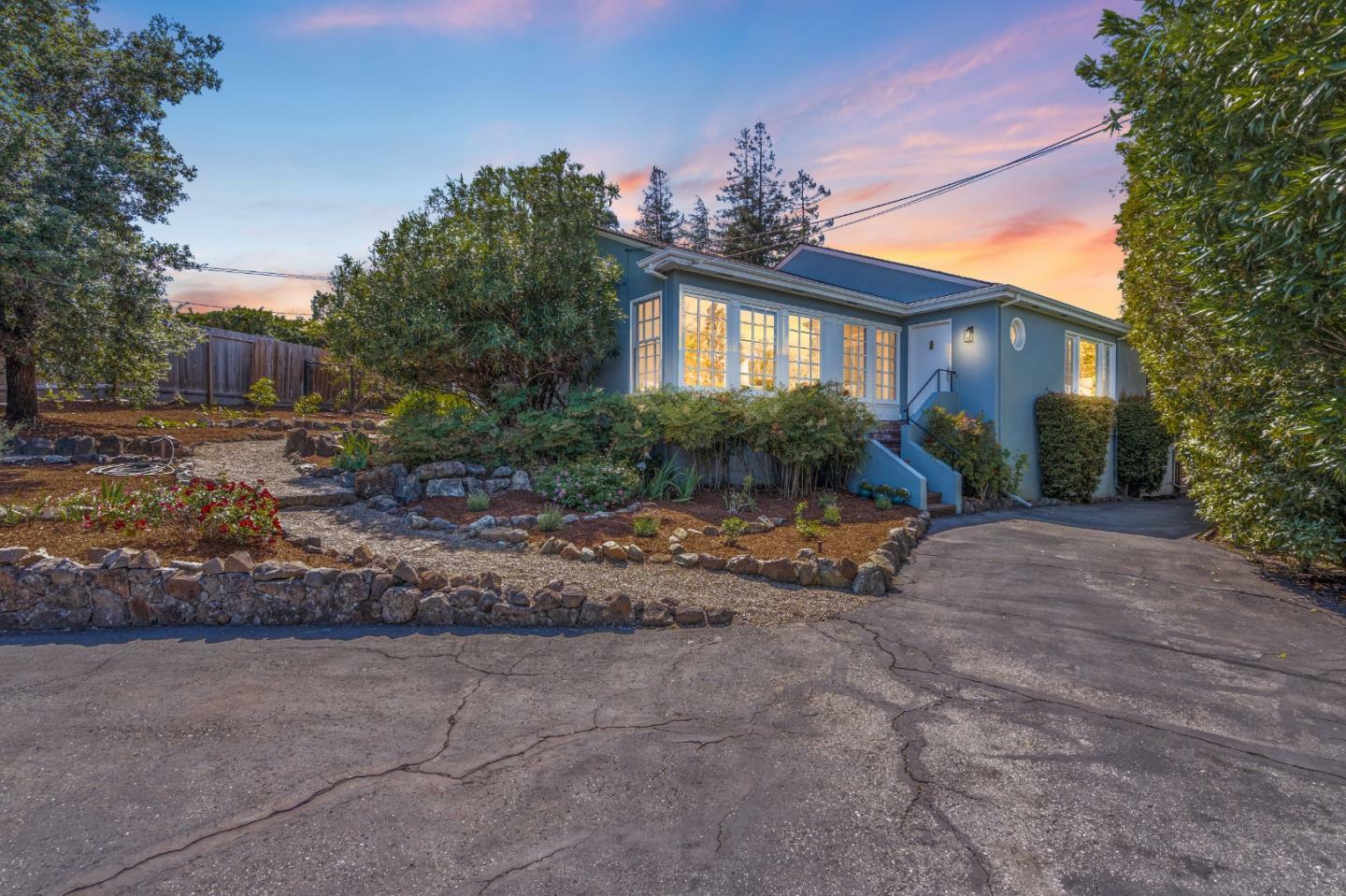 Property Photo: 206 Frances Lane CA 94062