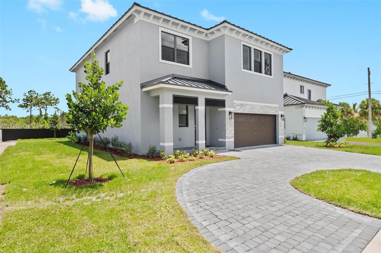 Property Photo: