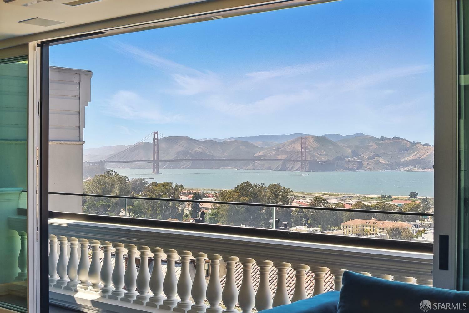 Property Photo: 2741 Vallejo Street CA 94123