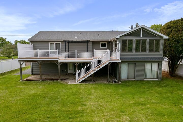 Property Photo: 104 Willow Street CT 06109