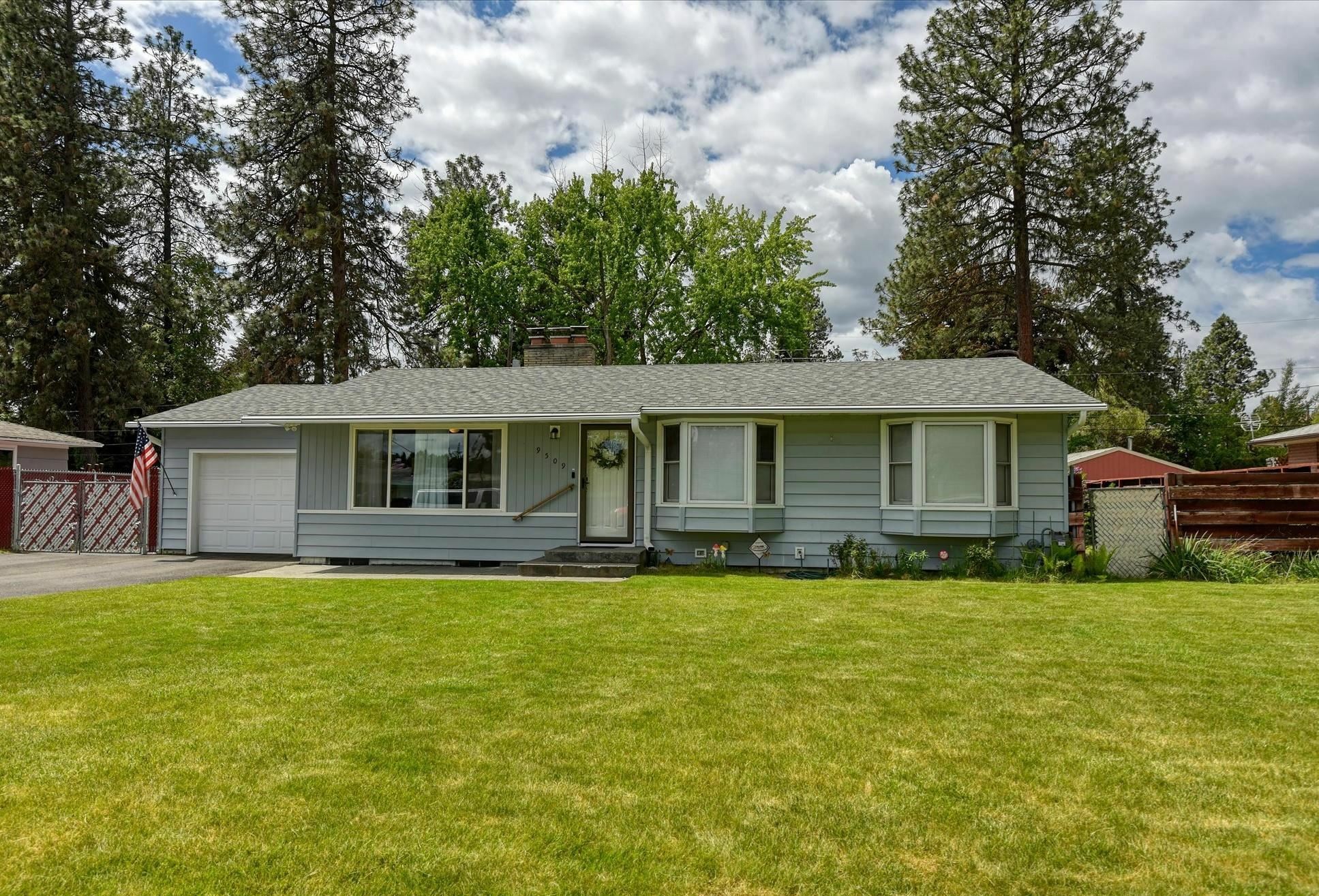 Property Photo: 9509 N Atlantic St WA 99218