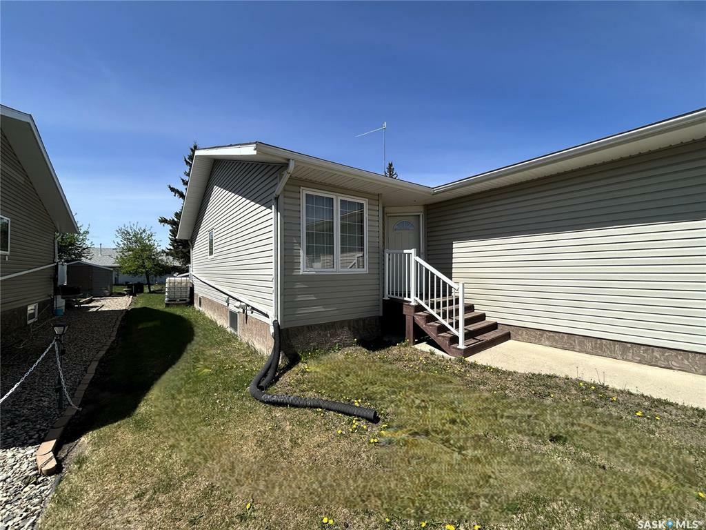 Photo de la propriété: 1715 98th Street SK S0E 1T0