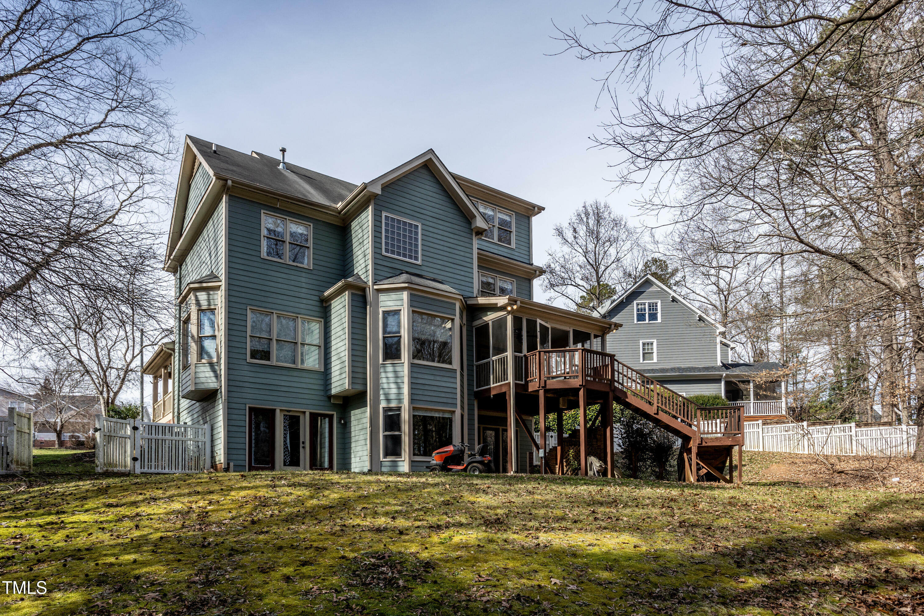 Property Photo: 2617 Charenson Place NC 27614