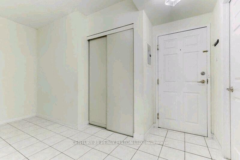 Property Photo: 2351 Kennedy Road 115 ON M1T 3G9