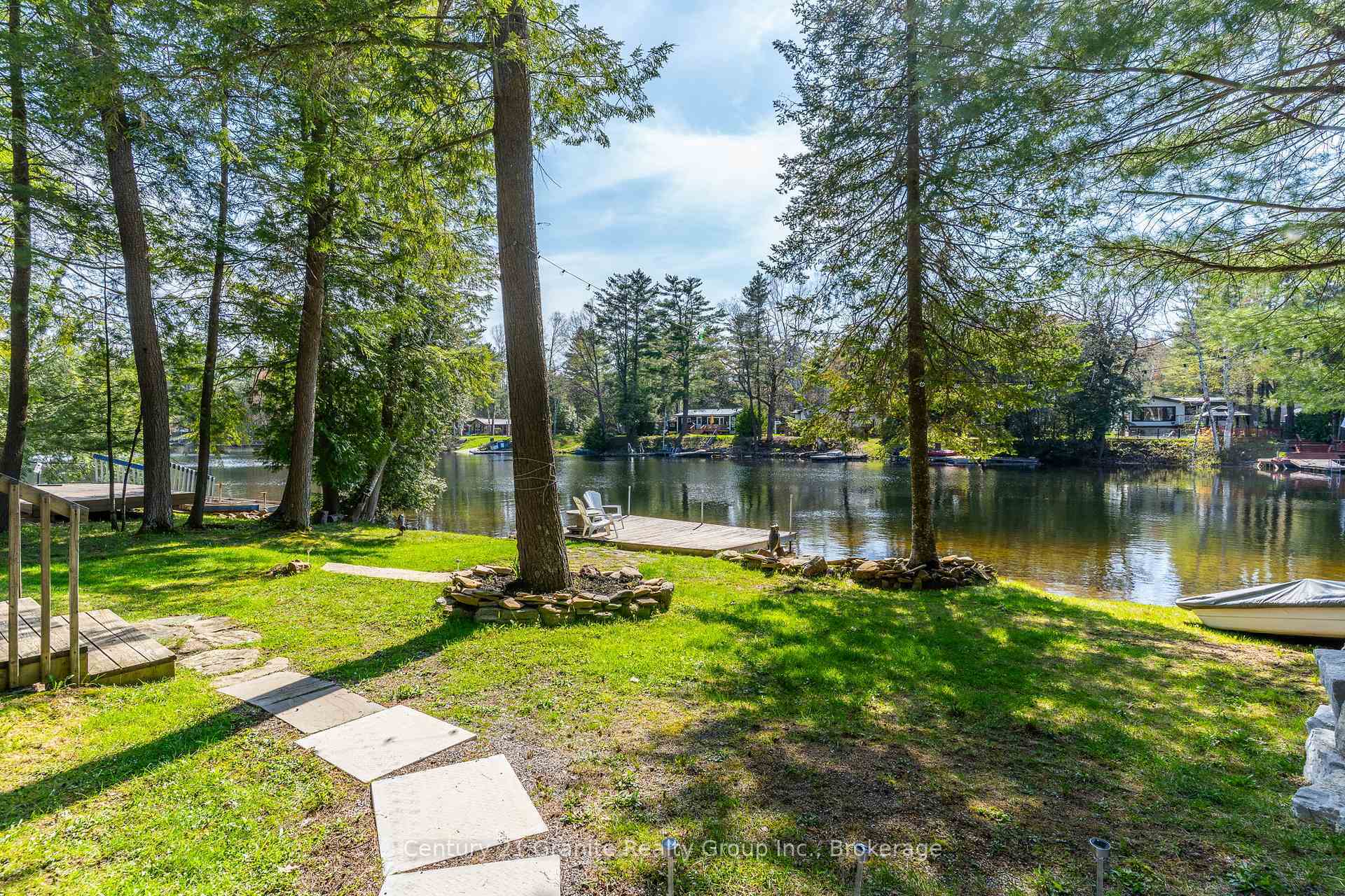 Property Photo: 1954 South Beaver Lake Lane ON K0M 2K0