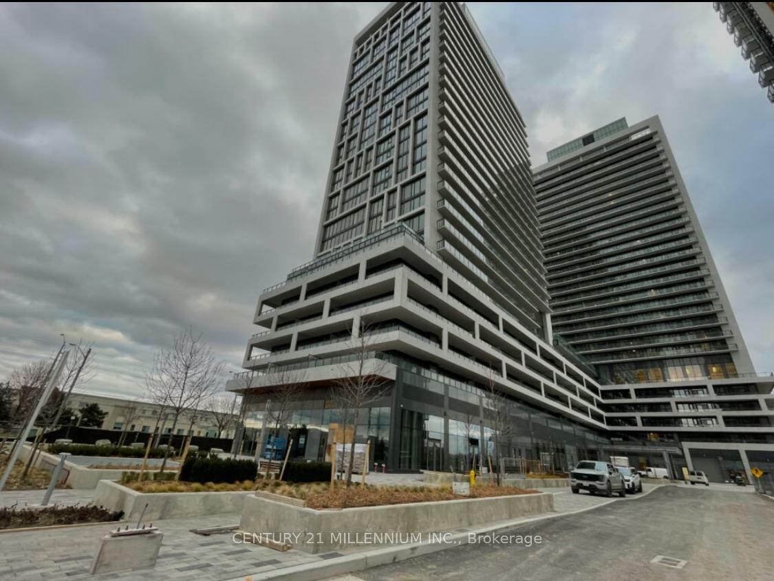 Property Photo: 8960 Jane Street 2212 ON L4K 0N9