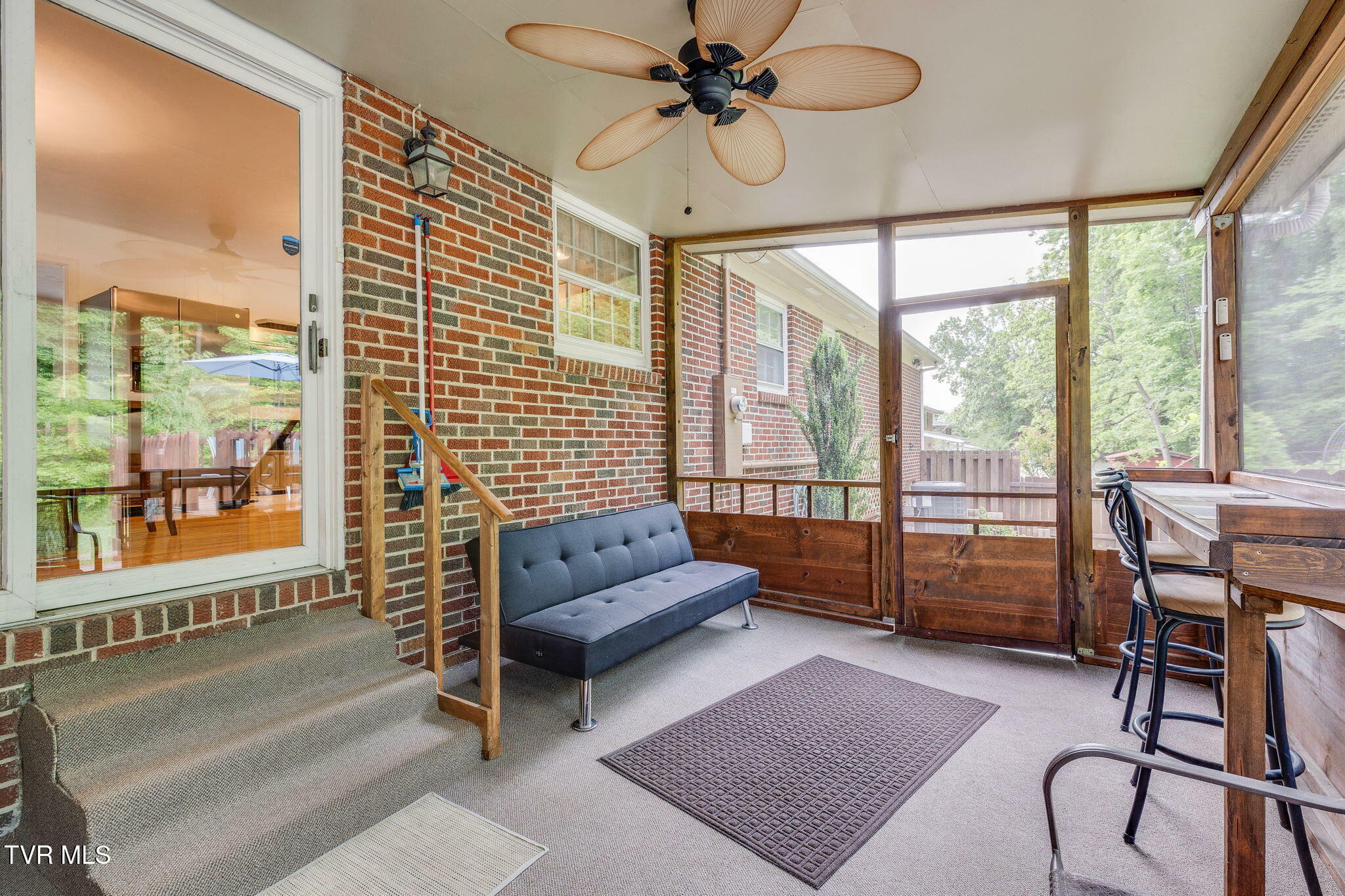 Property Photo: 908 Spring Valley Drive TN 37660