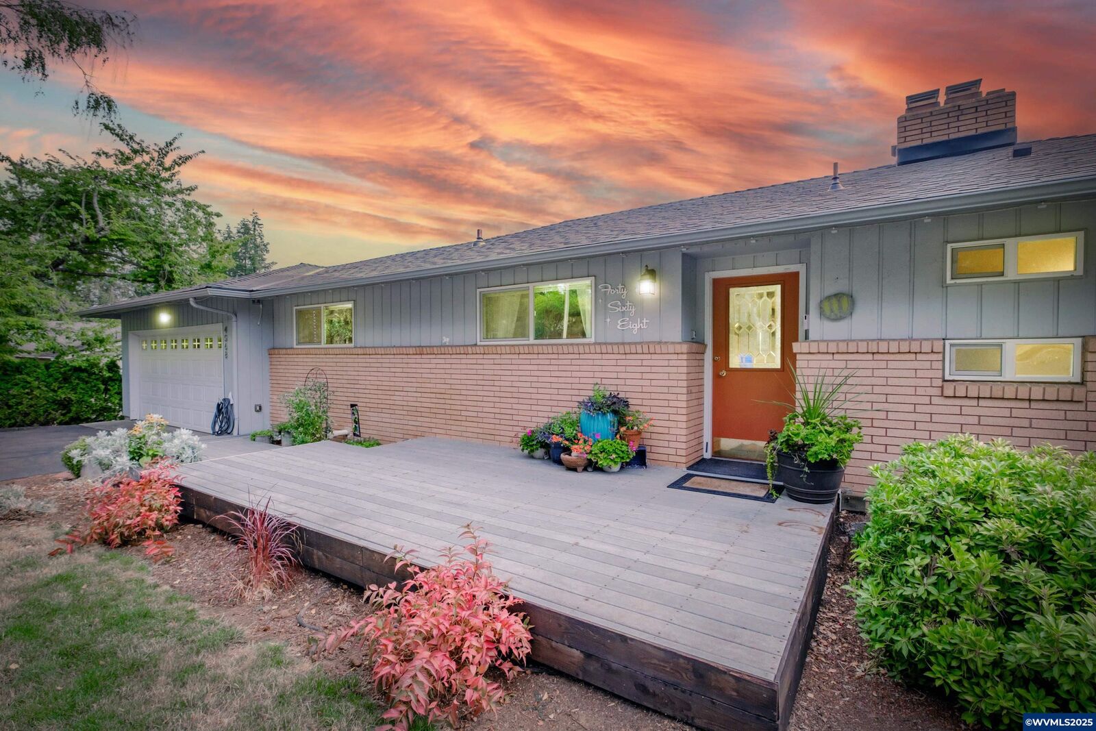 Property Photo:  4068 Oakman St S  OR 97302 