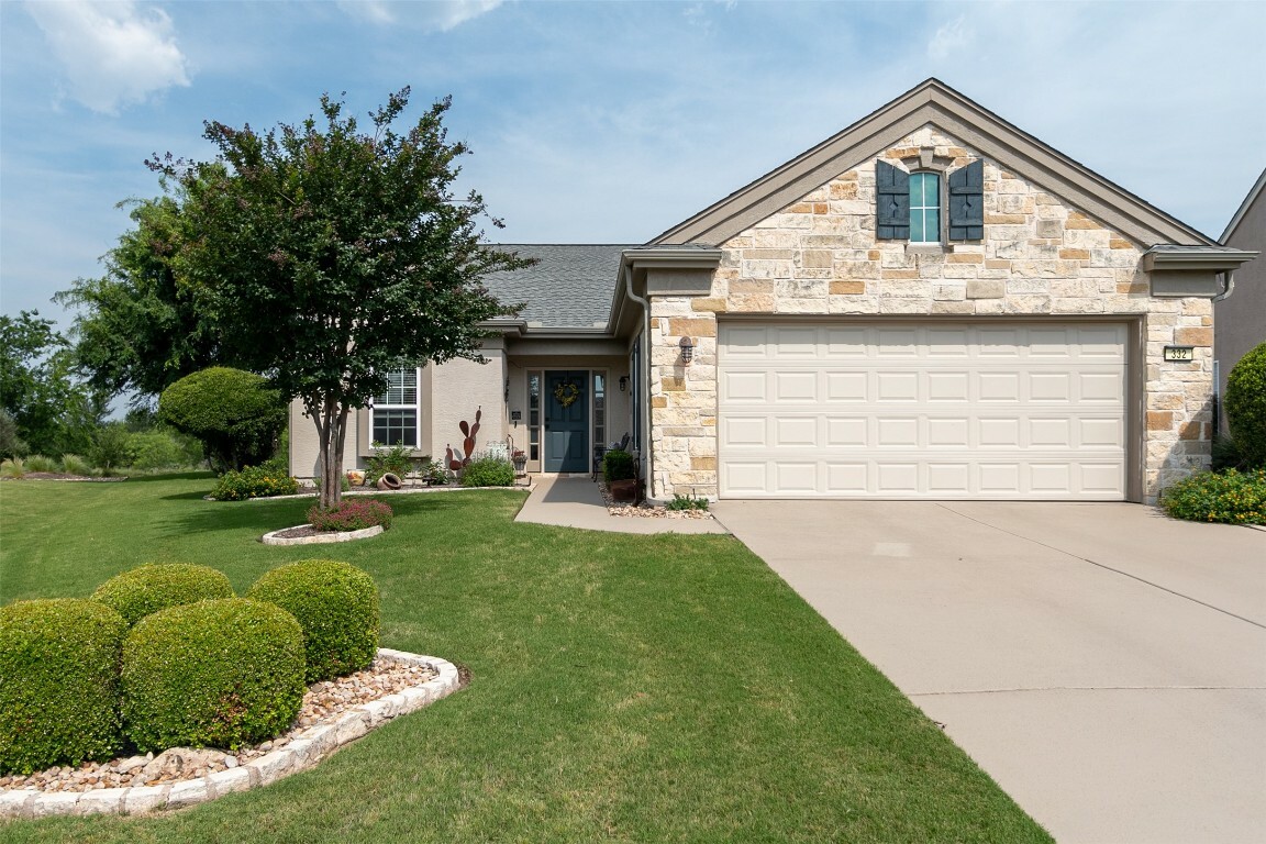 Property Photo: 332 Yukon Terrace TX 78633