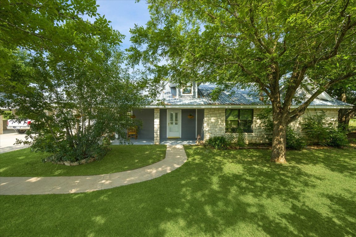 Property Photo: 4451 County Road 467 TX 78621