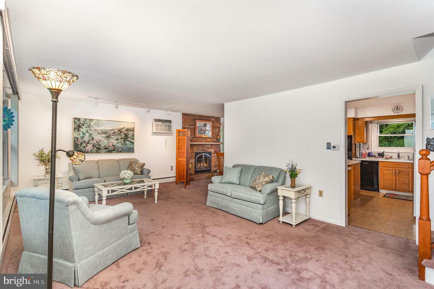 Property Photo:  832 Yverdon Drive  PA 17011 