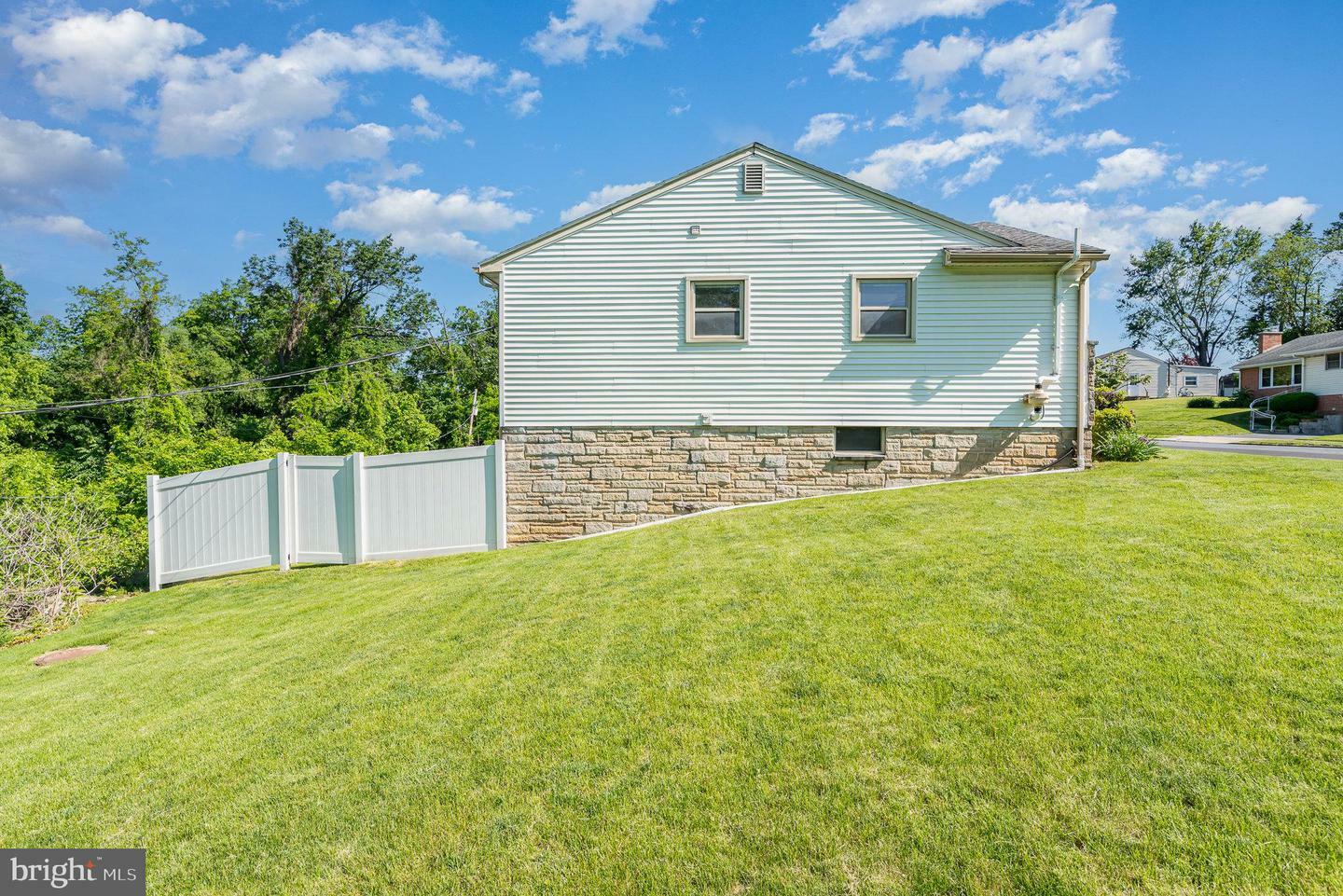 Property Photo: 416 Trudy Road PA 17109