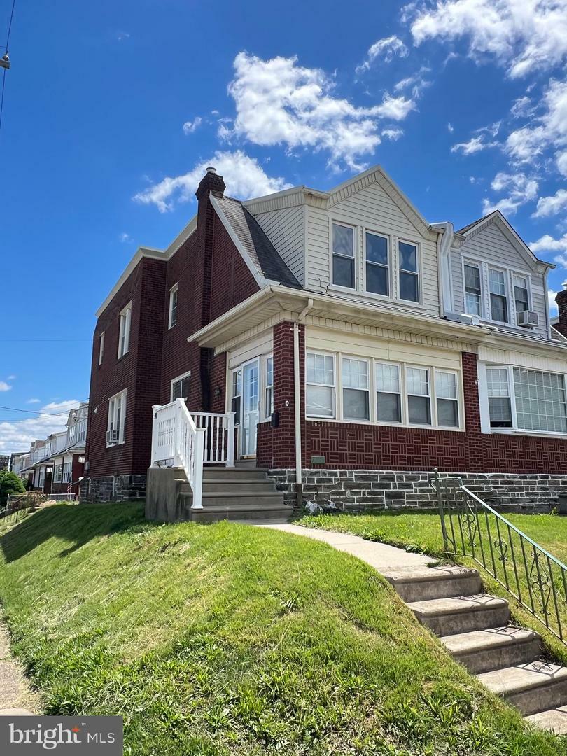 Property Photo: 7735 Loretto Avenue PA 19111