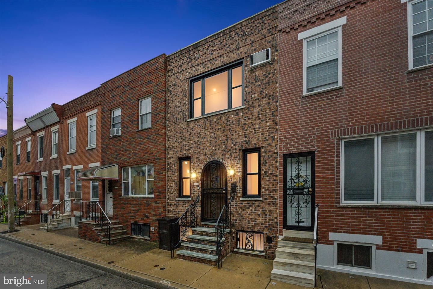 Property Photo: 1142 Tree Street PA 19148