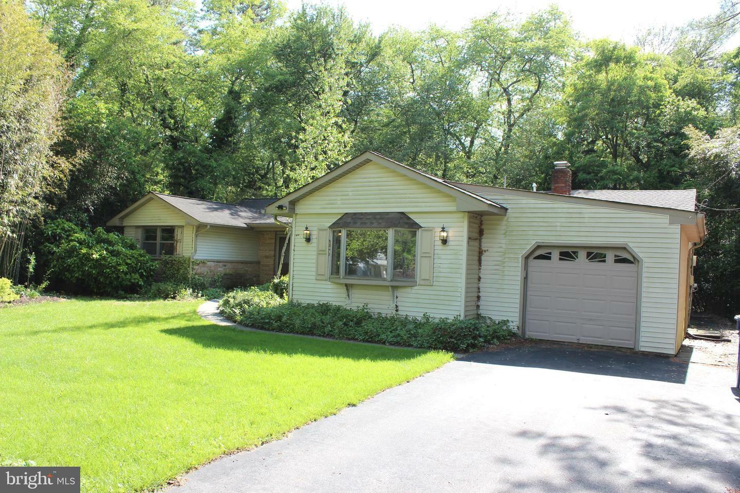 353 Holly Road  Marlton NJ 08053 photo