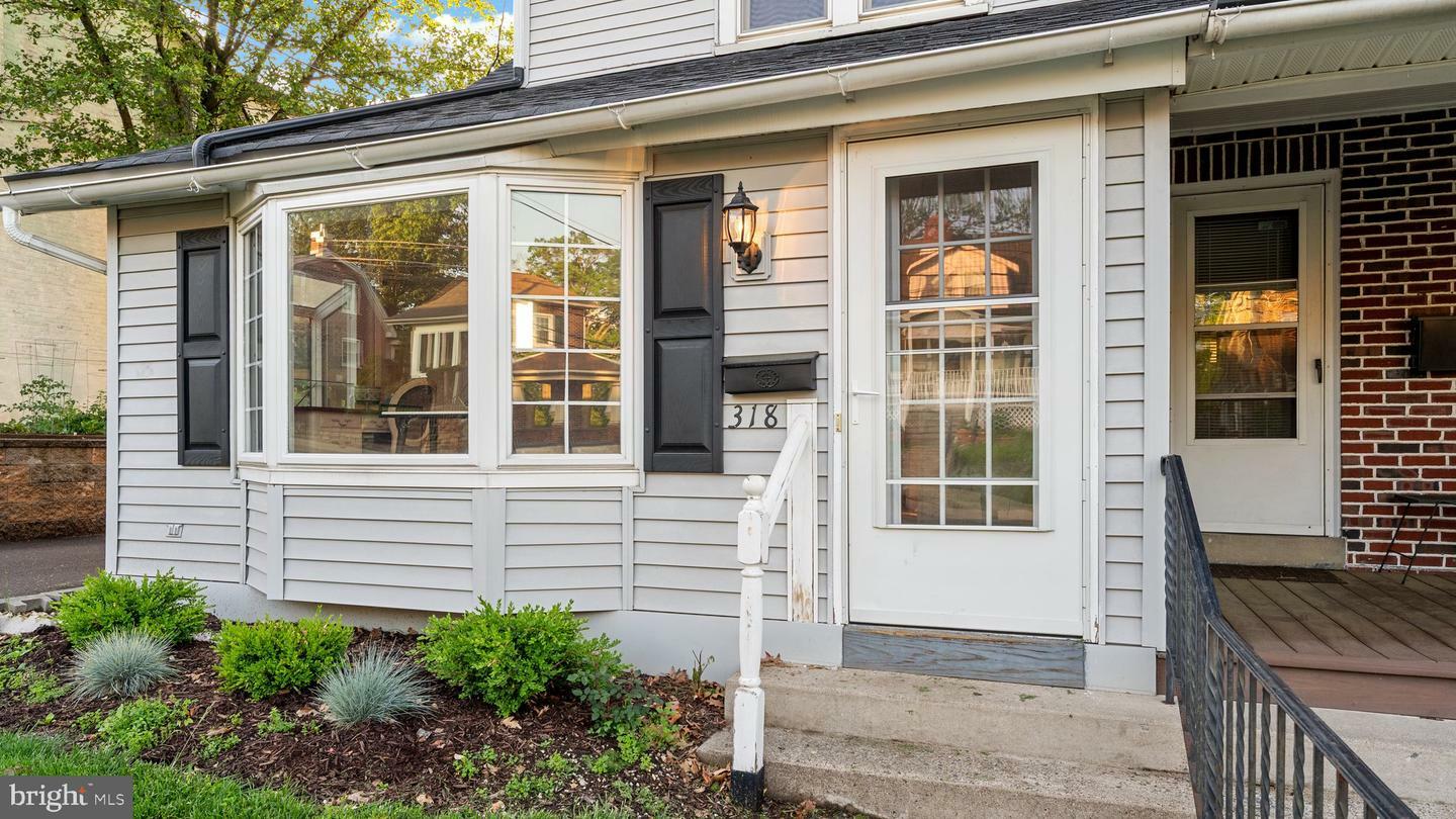 Property Photo: 318 S 3rd Street PA 18944
