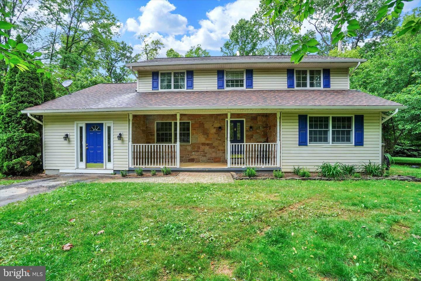 5677 Woods Road  Stewartstown PA 17363 photo