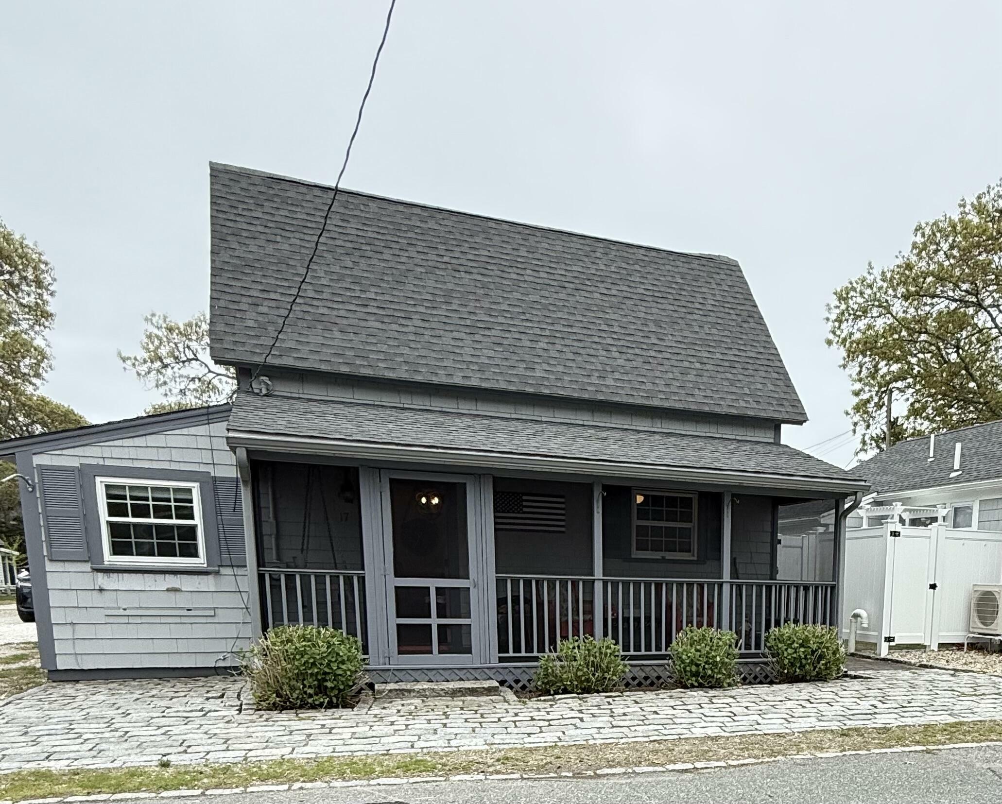 Property Photo: 17 Park Place MA 02646