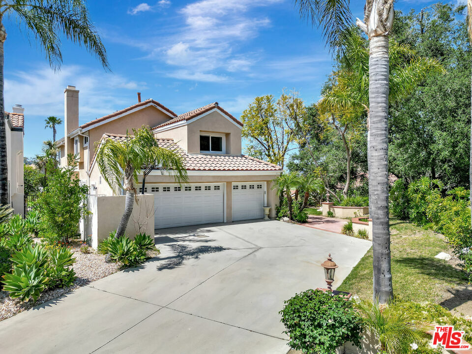 Property Photo: 24701 Calle Conejo CA 91302
