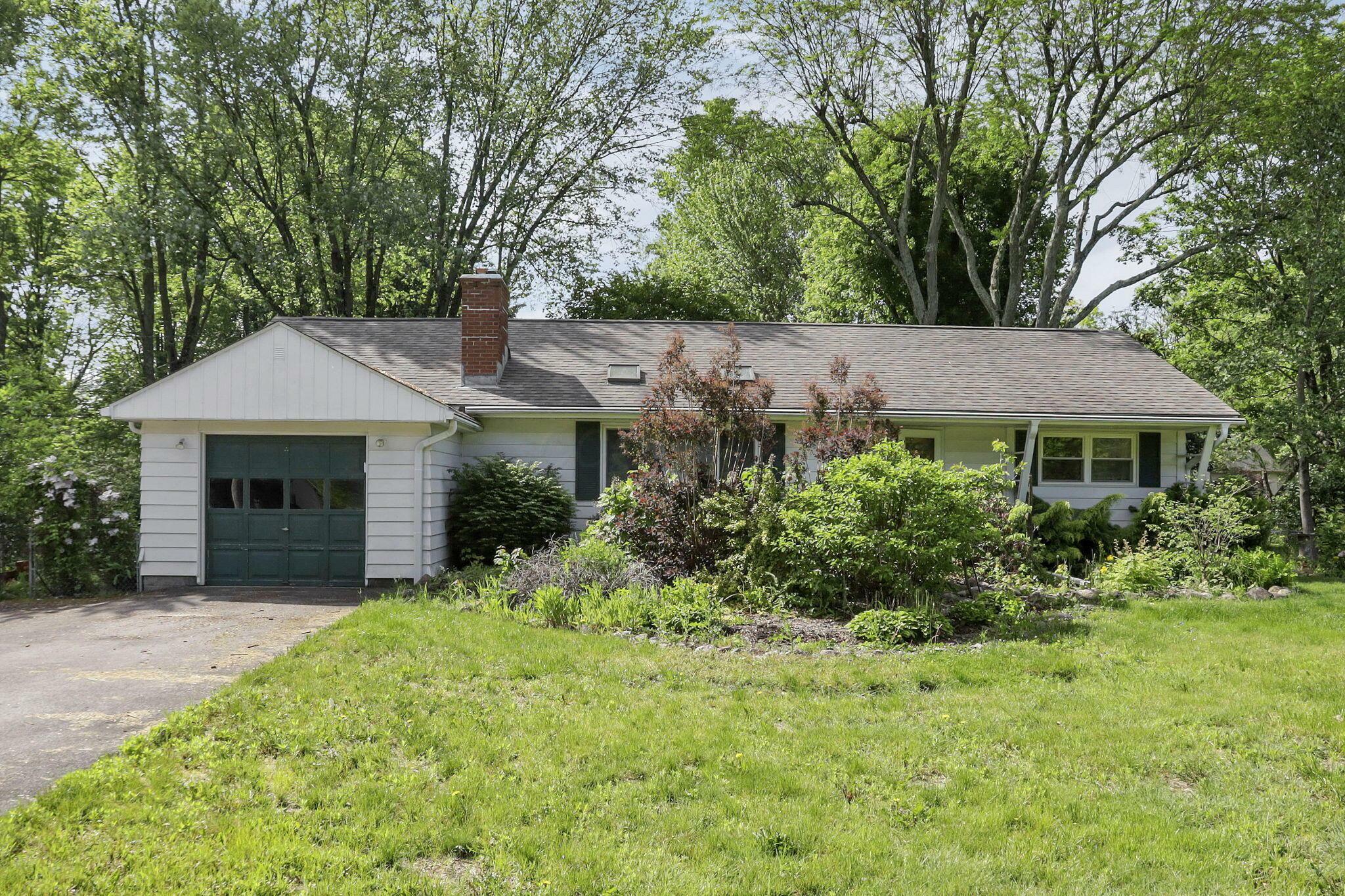 Property Photo:  4648 E Johnstown Road  OH 43230 