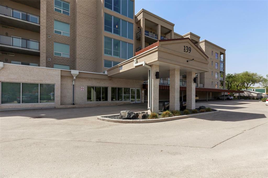 Photo de la propriété: 139 Tuxedo Avenue MB R3N 0H6