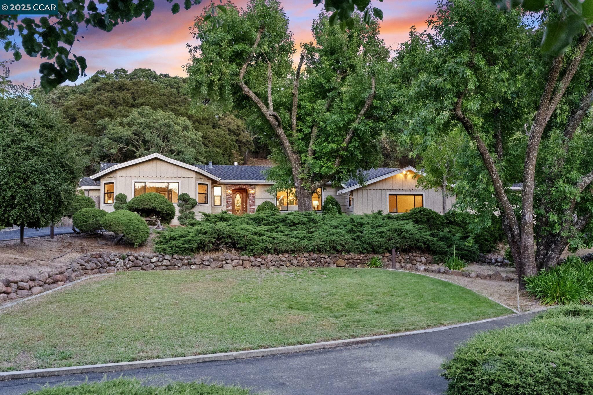 3092 Lester Rd  Martinez CA 94553 photo