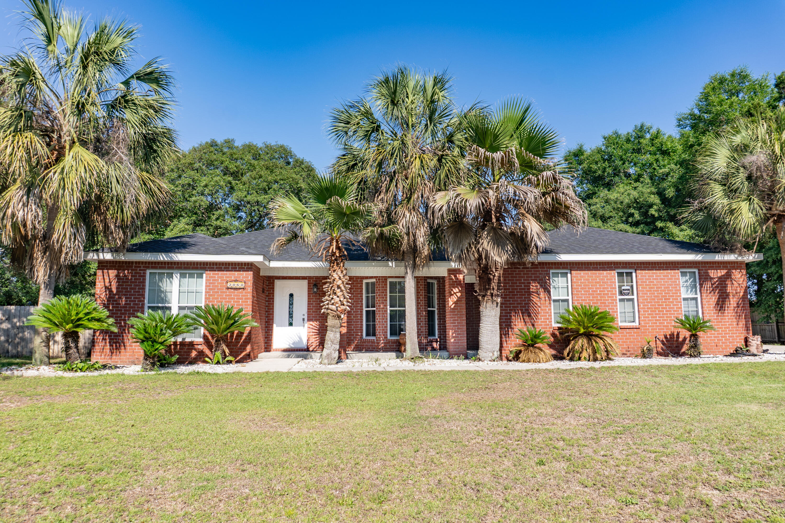 Property Photo: 2868 Avenida De Soto FL 32566