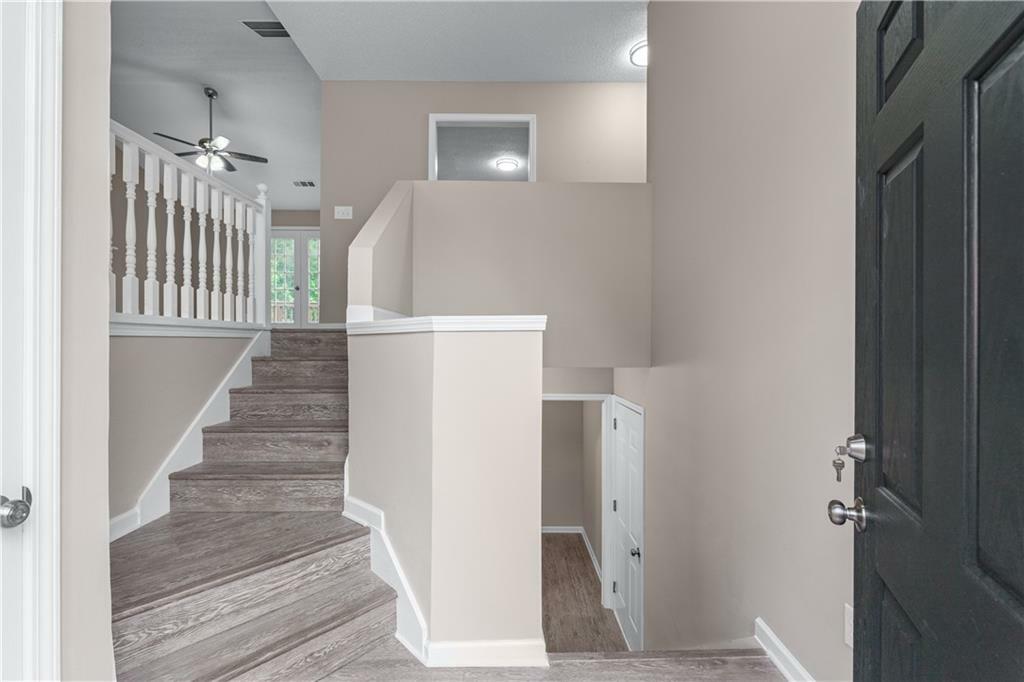 Property Photo: 5443 Cool Creek Court GA 30554