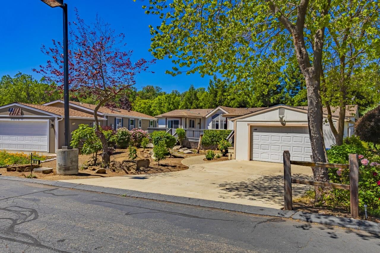 Property Photo:  46041 Road 415 140  CA 93614 