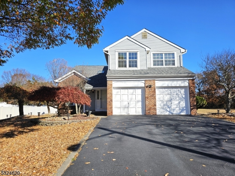 5 Denbigh Dr  Franklin Twp. NJ 08873 photo